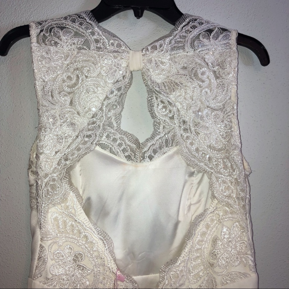 Minuet ivory lace chiffon formal dress Medium New - Picture 6 of 8